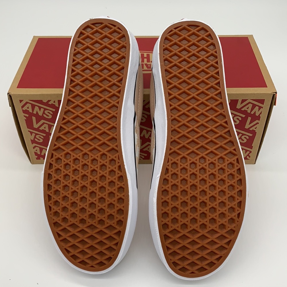 Classic Slip-On - Picture 6 of 10